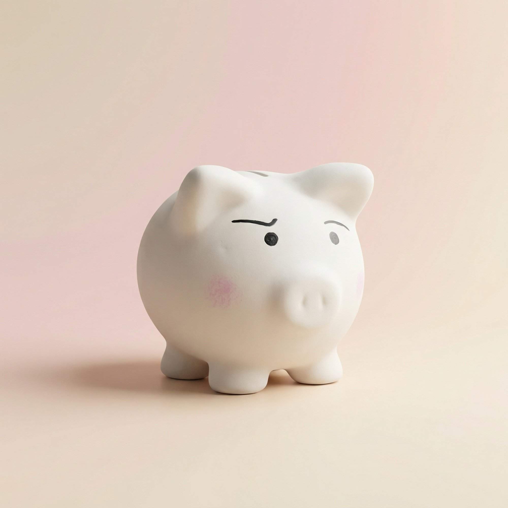 Alcancía cochinito clásico para enseñar a ahorrar a niños